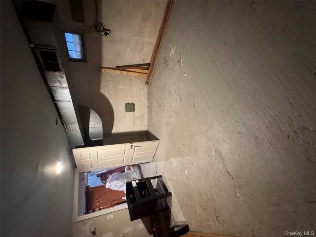 123 Park Avenue, New City, NY 10956 - Photo 2 of 3