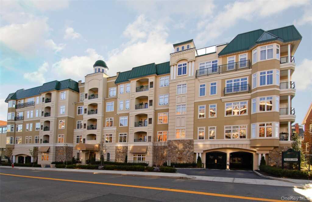 410 Westchester Avenue, Unit #202, Rye, NY 10573