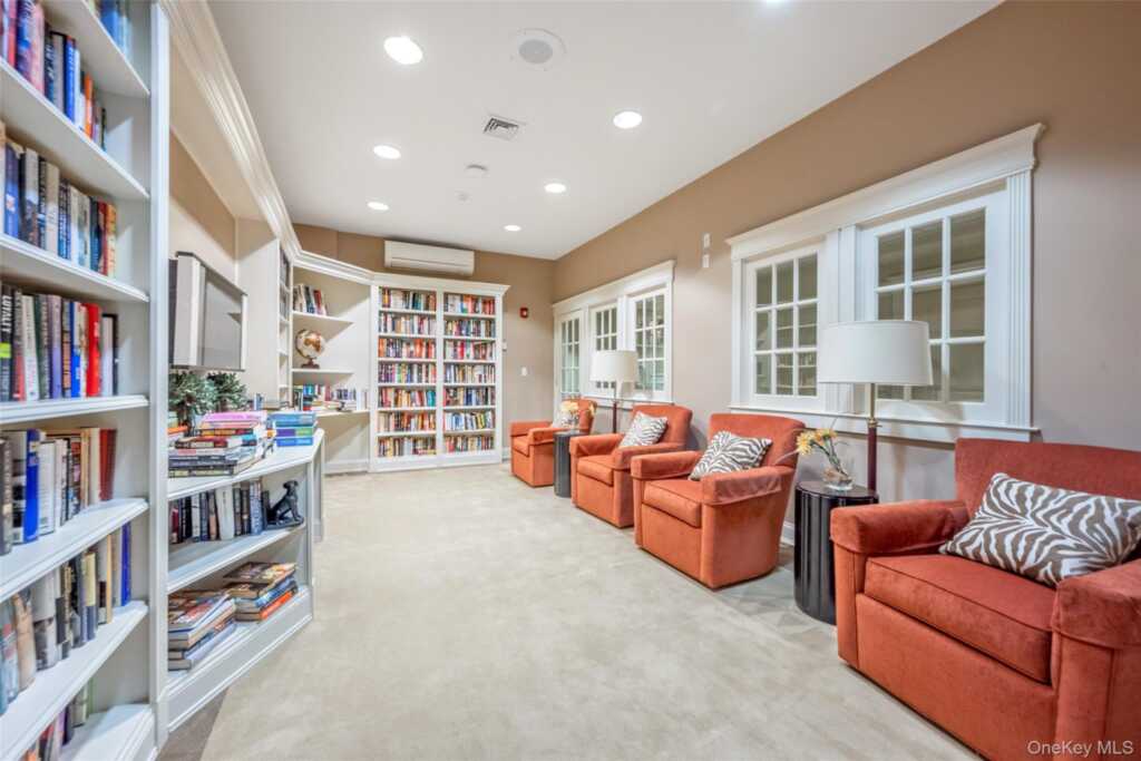 410 Westchester Avenue, Unit #202, Rye, NY 10573 - Photo 17 of 26