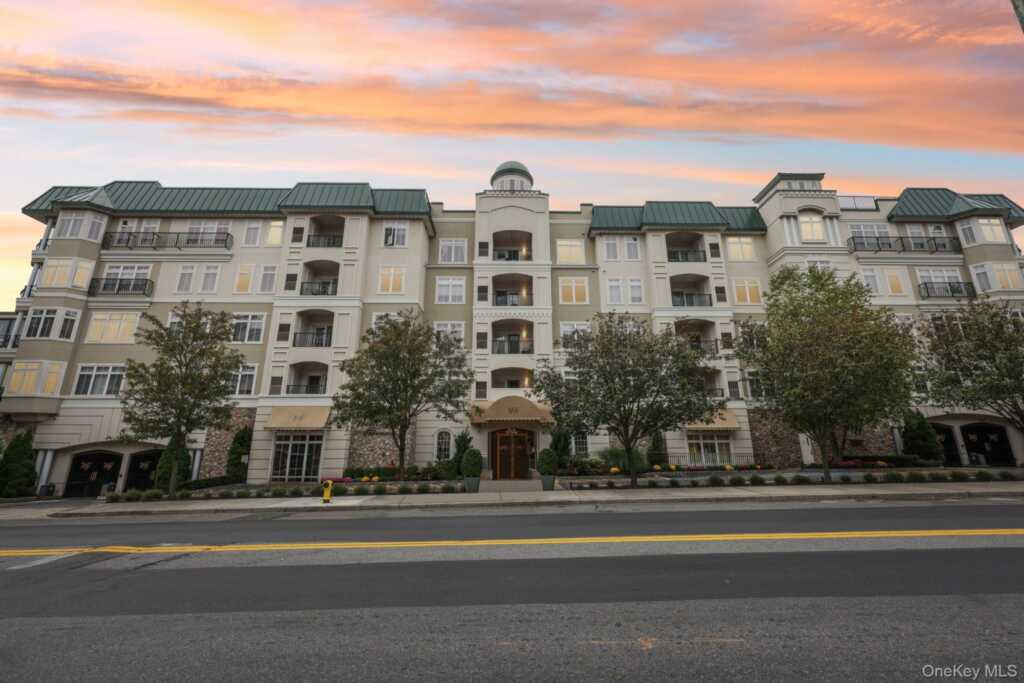 410 Westchester Avenue, Unit #202, Rye, NY 10573 - Photo 2 of 26