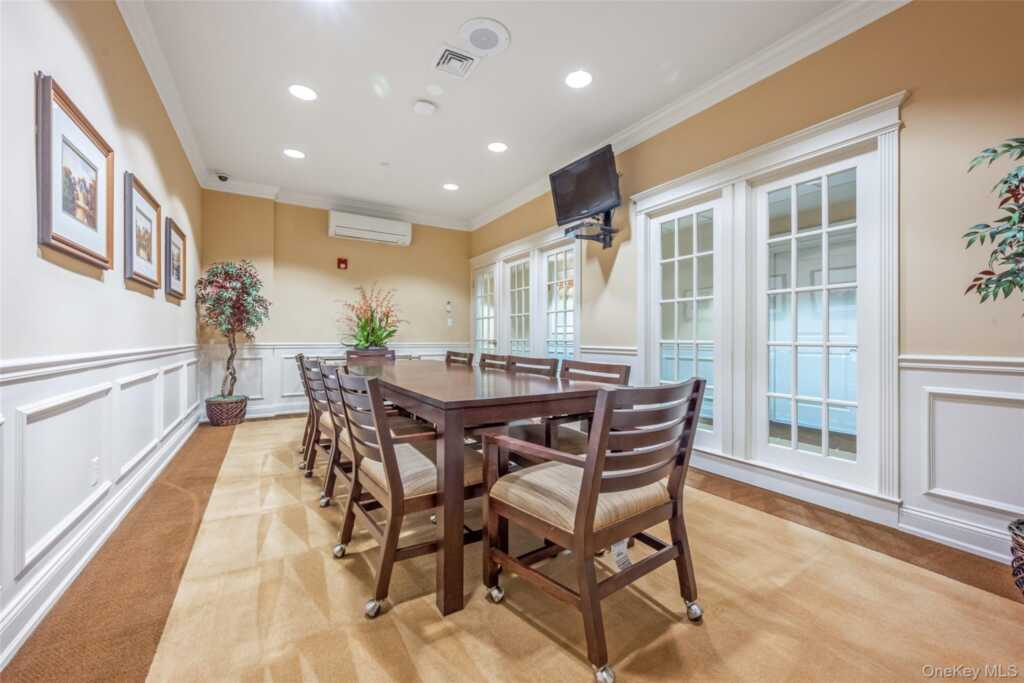 410 Westchester Avenue, Unit #202, Rye, NY 10573 - Photo 20 of 26