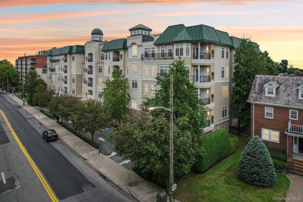 410 Westchester Avenue, Unit #202, Rye, NY 10573 - Photo 26 of 26