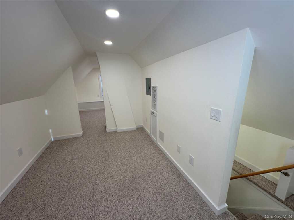 18 Maple Avenue, Suffern, NY 10901 - Photo 20 of 24