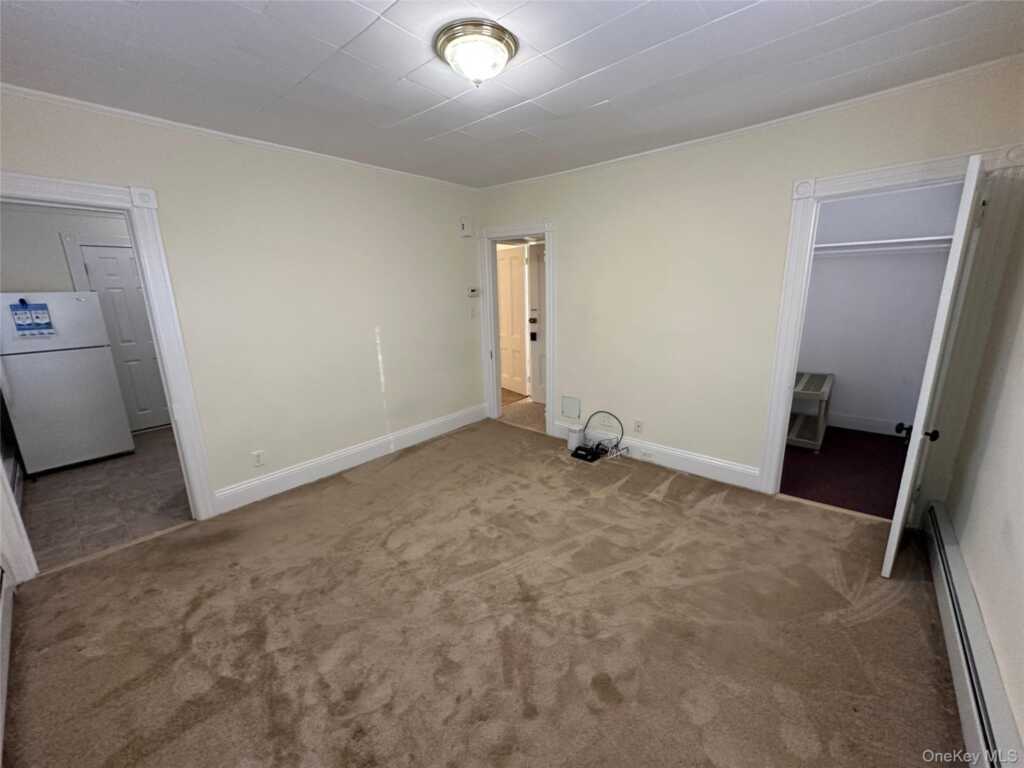 18 Maple Avenue, Suffern, NY 10901 - Photo 8 of 24