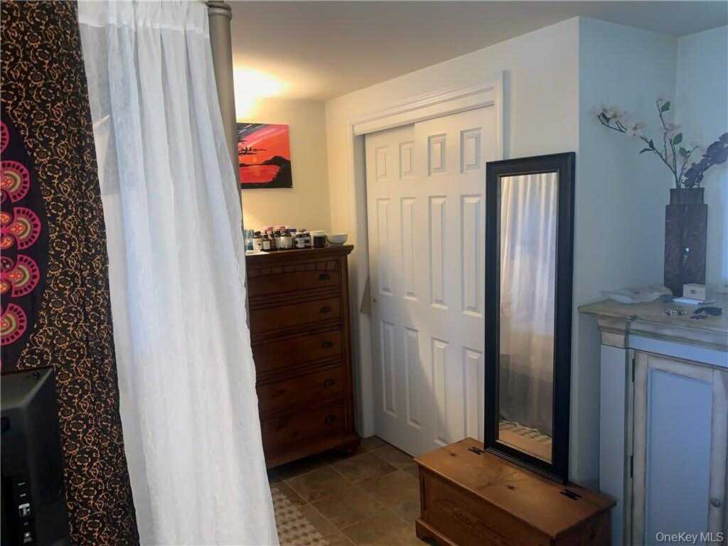 306 Ellen Street, Nyack, NY 10960 - Photo 10 of 13