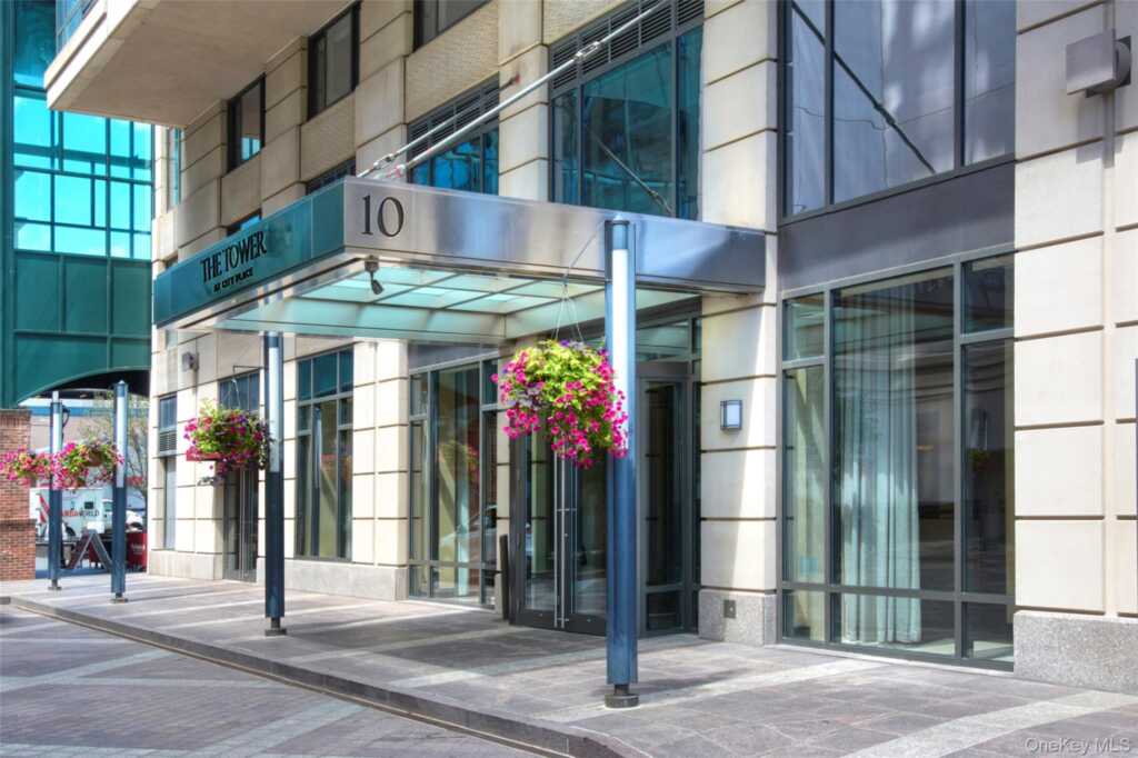 10 City Place, Unit #PH4C, White Plains, NY 10601 - Photo 26 of 38