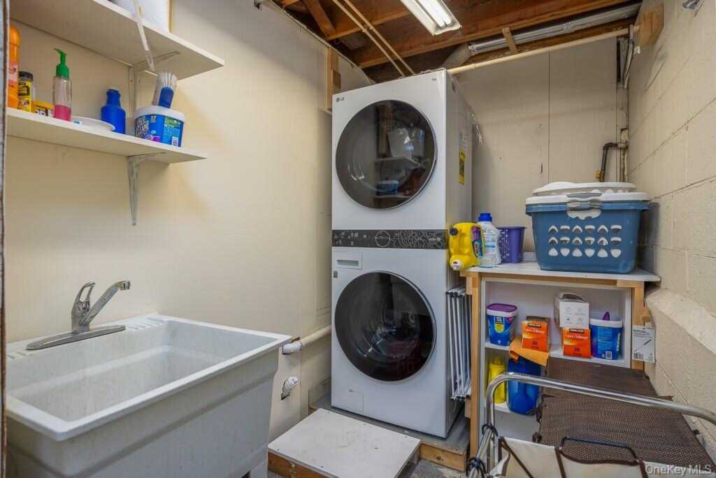 9 Georgian Drive, Stony Point, NY 10980 - Photo 26 of 36