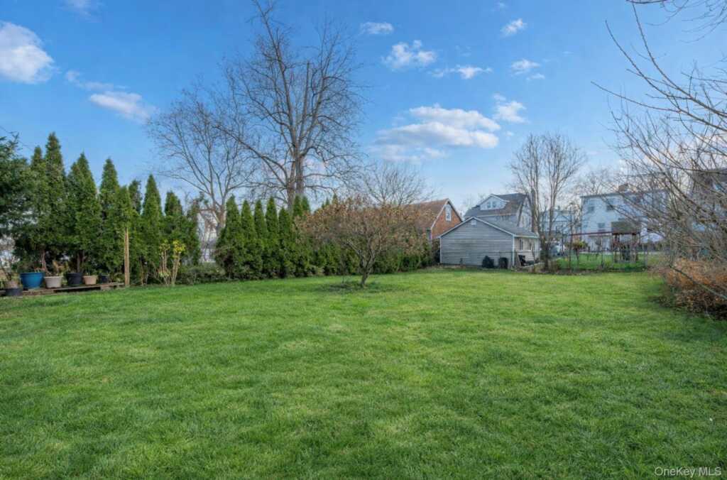 132 Mayflower Avenue, New Rochelle, NY 10801 - Photo 18 of 23