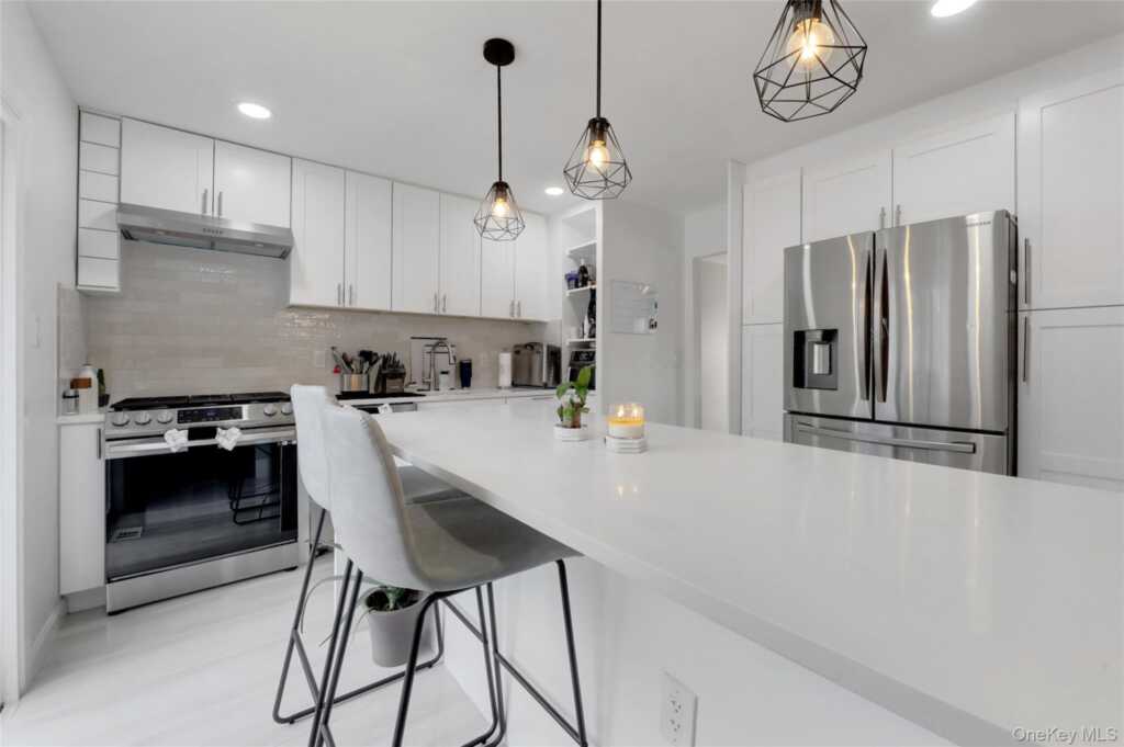 8 Jodi Lane, New City, NY 10956 - Photo 14 of 37