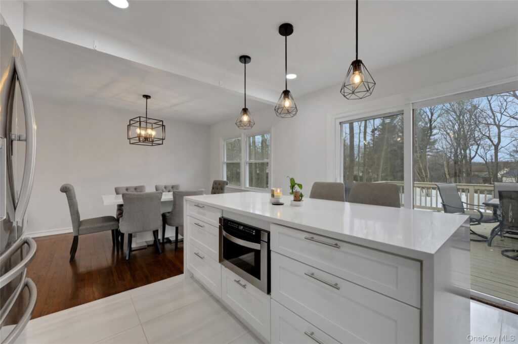 8 Jodi Lane, New City, NY 10956 - Photo 17 of 37