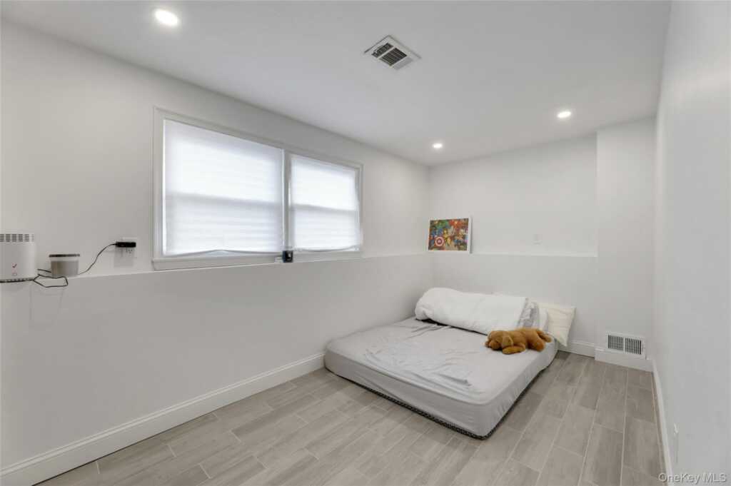 8 Jodi Lane, New City, NY 10956 - Photo 28 of 37