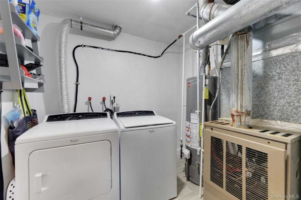 8 Jodi Lane, New City, NY 10956 - Photo 30 of 37