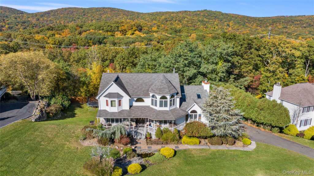 35 Pierce Drive, Stony Point, NY 10980 - Photo 2 of 45