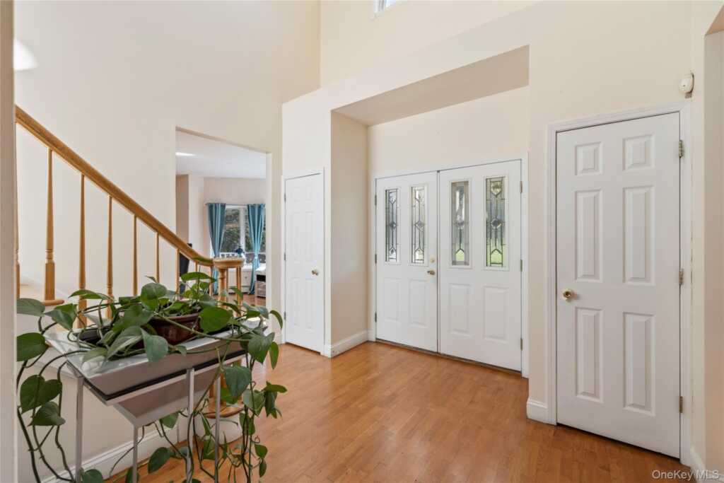 35 Pierce Drive, Stony Point, NY 10980 - Photo 8 of 45