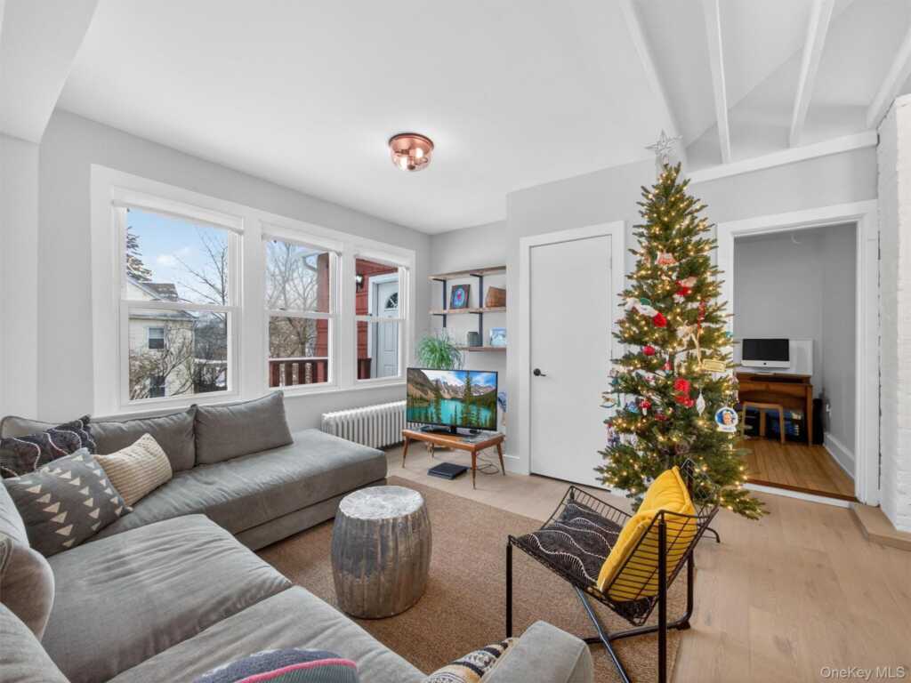 17 Waldron Avenue, Nyack, NY 10960 - Photo 10 of 31