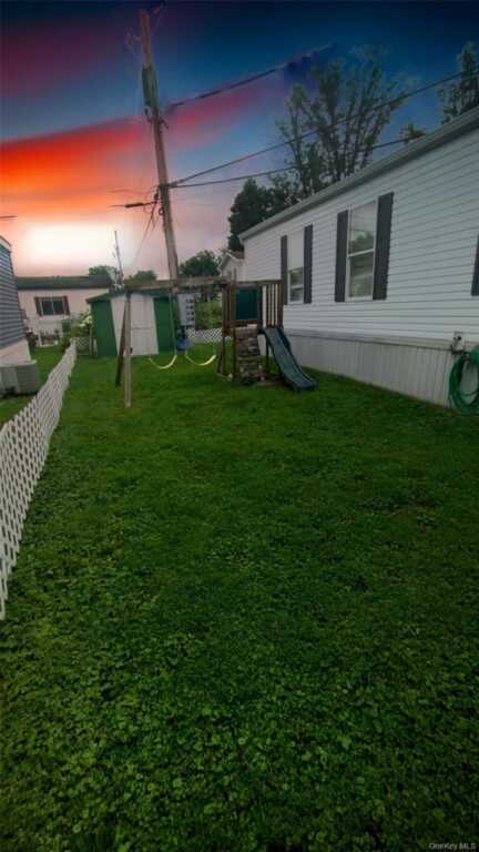 57 Mountain View Mobile Home Park, Stony Point, NY 10980 - Photo 14 of 15