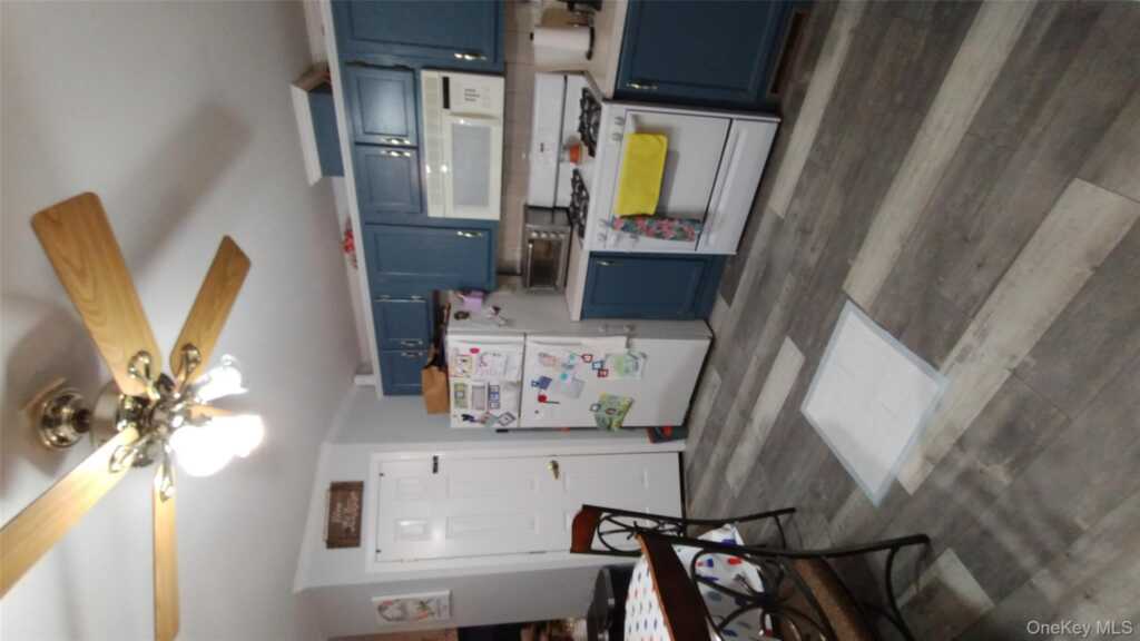 57 Mountain View Mobile Home Park, Stony Point, NY 10980 - Photo 9 of 15