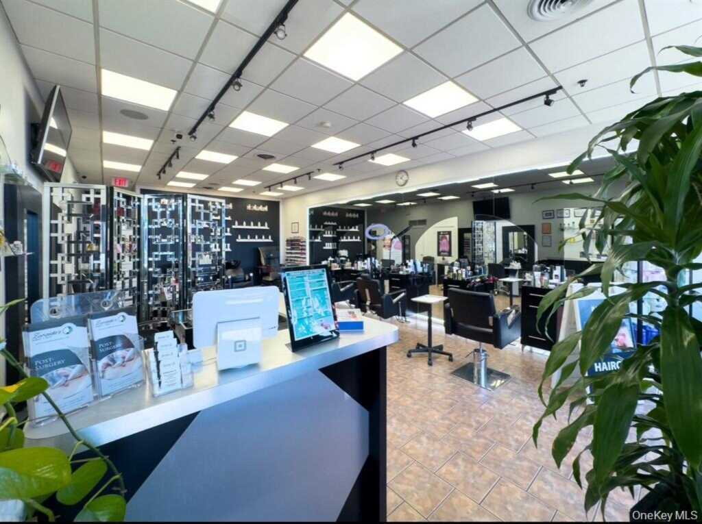 32 N Main Street, Rye, NY 10573 - Photo 2 of 17