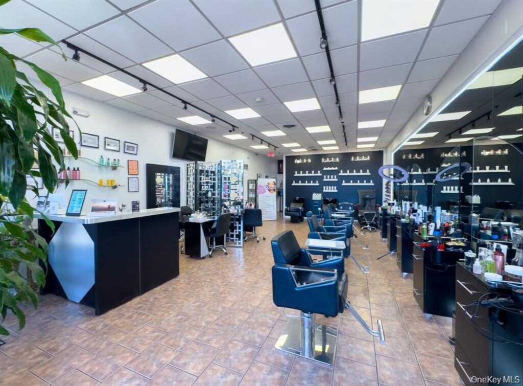 32 N Main Street, Rye, NY 10573 - Photo 4 of 17