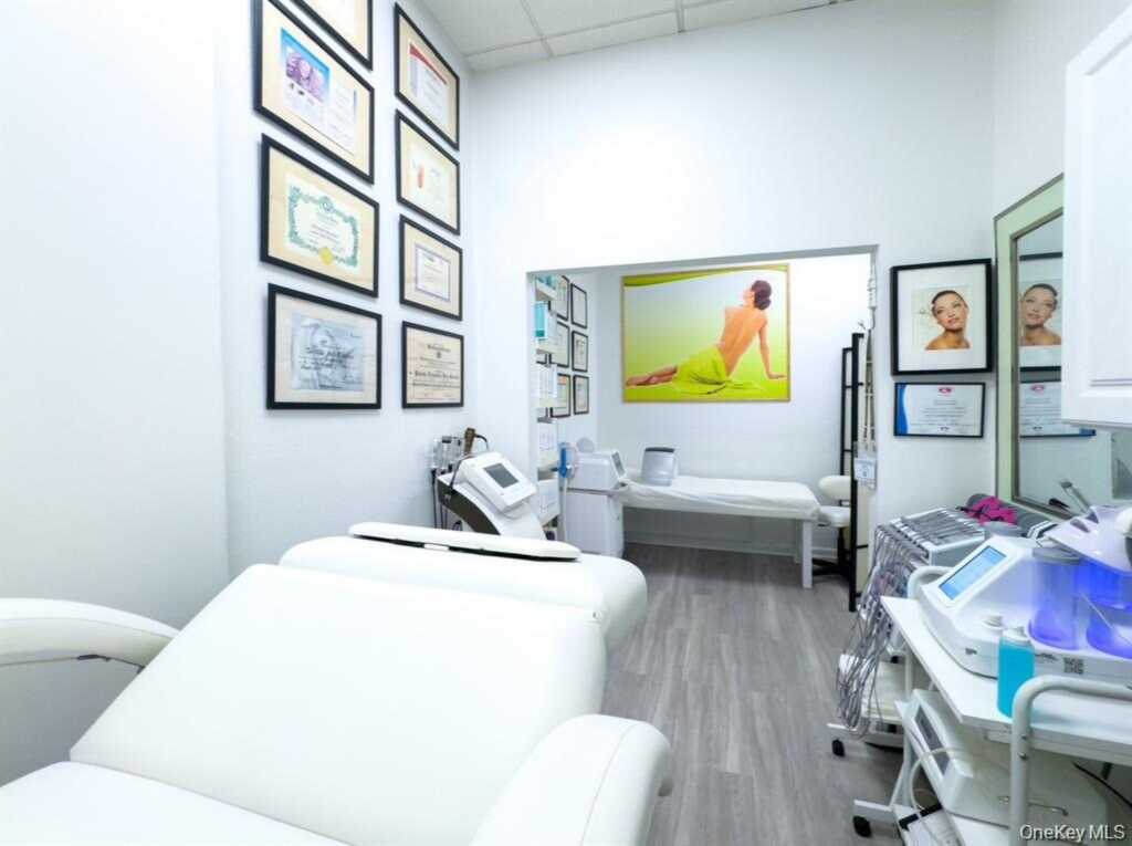 32 N Main Street, Rye, NY 10573 - Photo 7 of 17