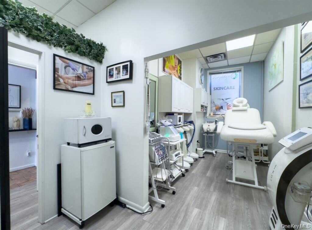 32 N Main Street, Rye, NY 10573 - Photo 8 of 17