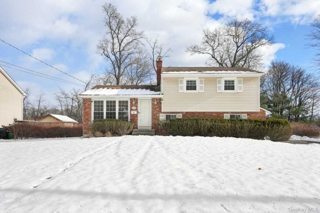 12 Stratford Place, New City, NY 10956