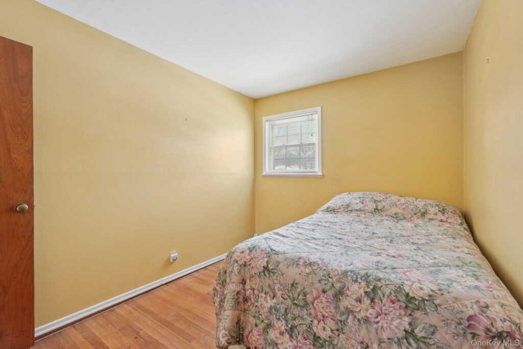 12 Stratford Place, New City, NY 10956 - Photo 26 of 47