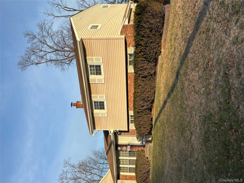 12 Stratford Place, New City, NY 10956 - Photo 45 of 47