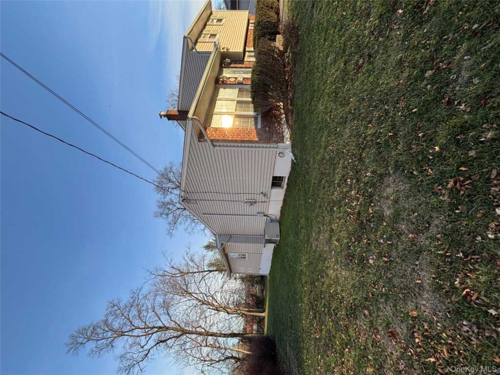 12 Stratford Place, New City, NY 10956 - Photo 46 of 47