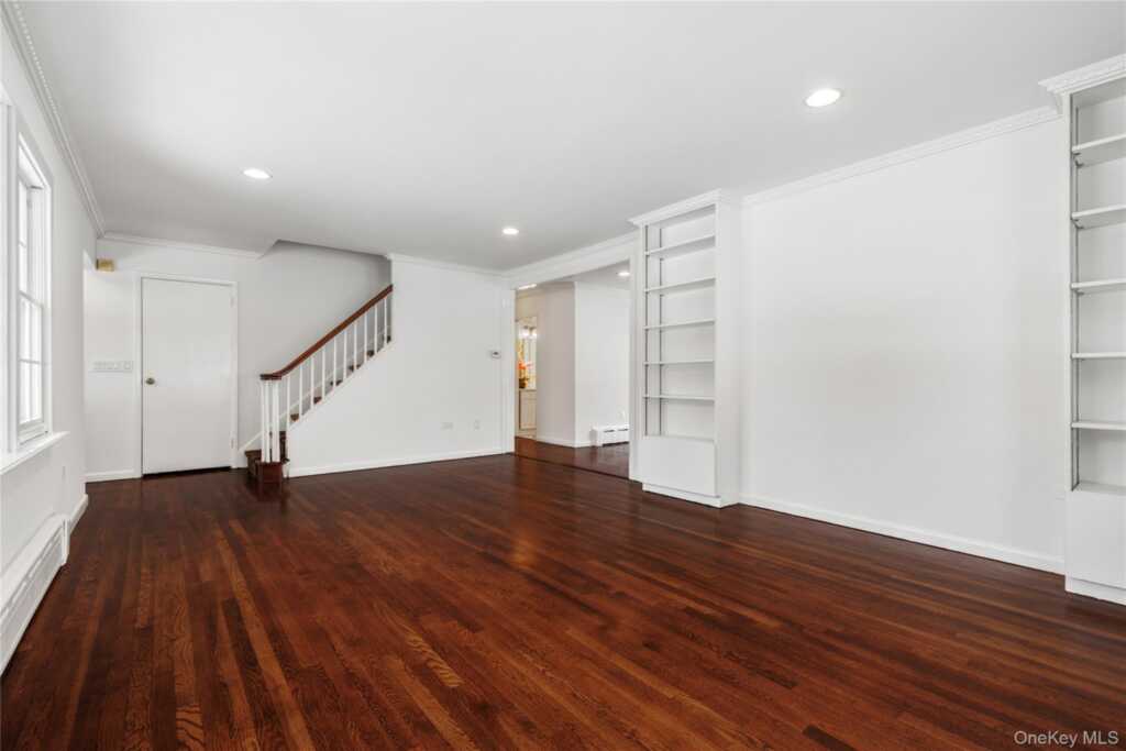 116 North Street, Rye, NY 10580 - Photo 3 of 27