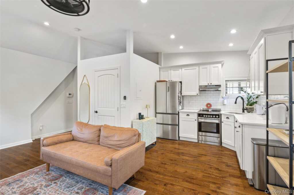 150 Kings Highway, New Rochelle, NY 10801 - Photo 6 of 19