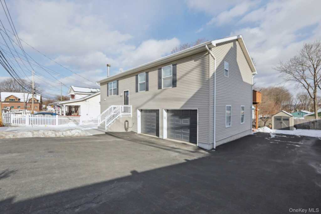 36 Liberty Drive, Stony Point, NY 10980 - Photo 3 of 42