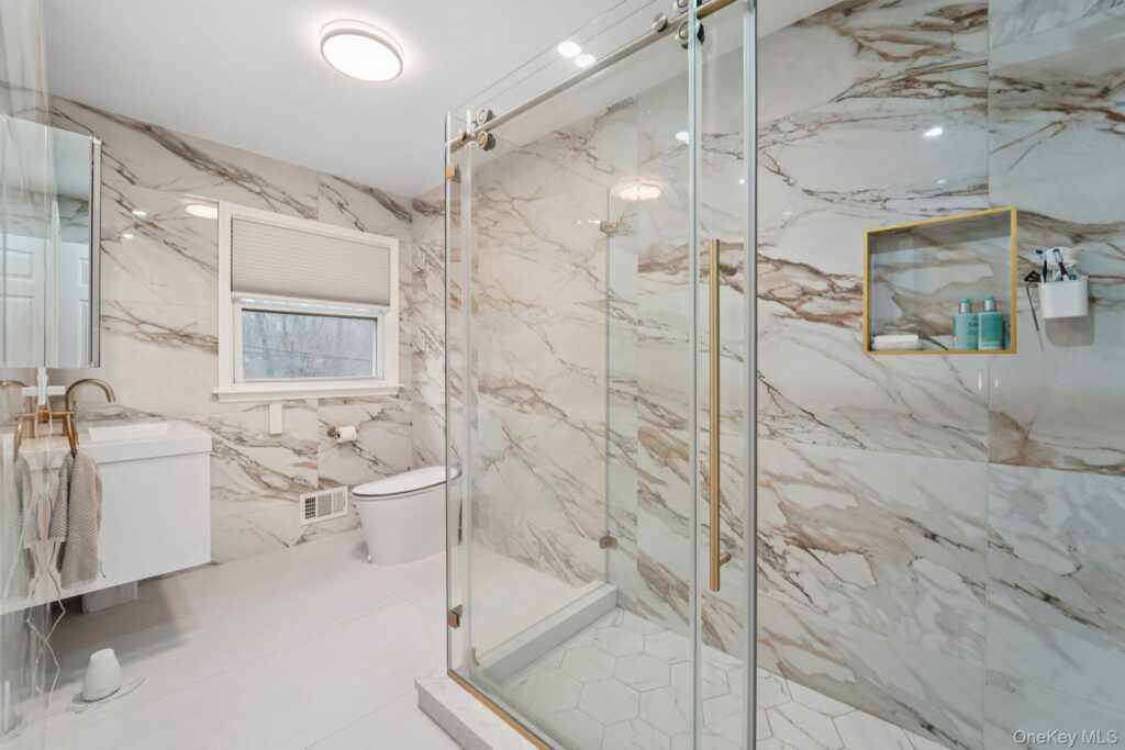 84 Townline Road, Nanuet, NY 10954 - Photo 19 of 44