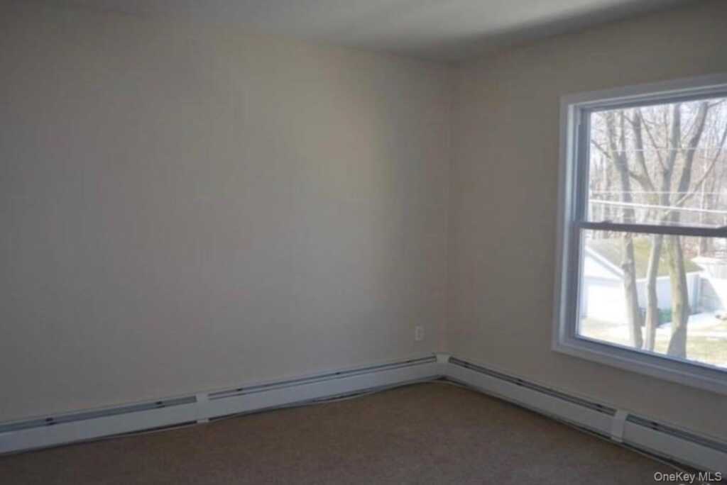 157 Lafayette Avenue, Suffern, NY 10901 - Photo 8 of 10