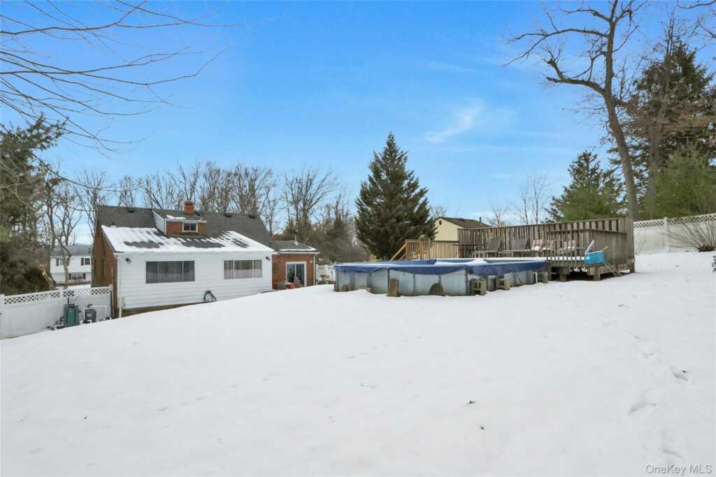 8 Windmill Lane, New City, NY 10956 - Photo 28 of 33