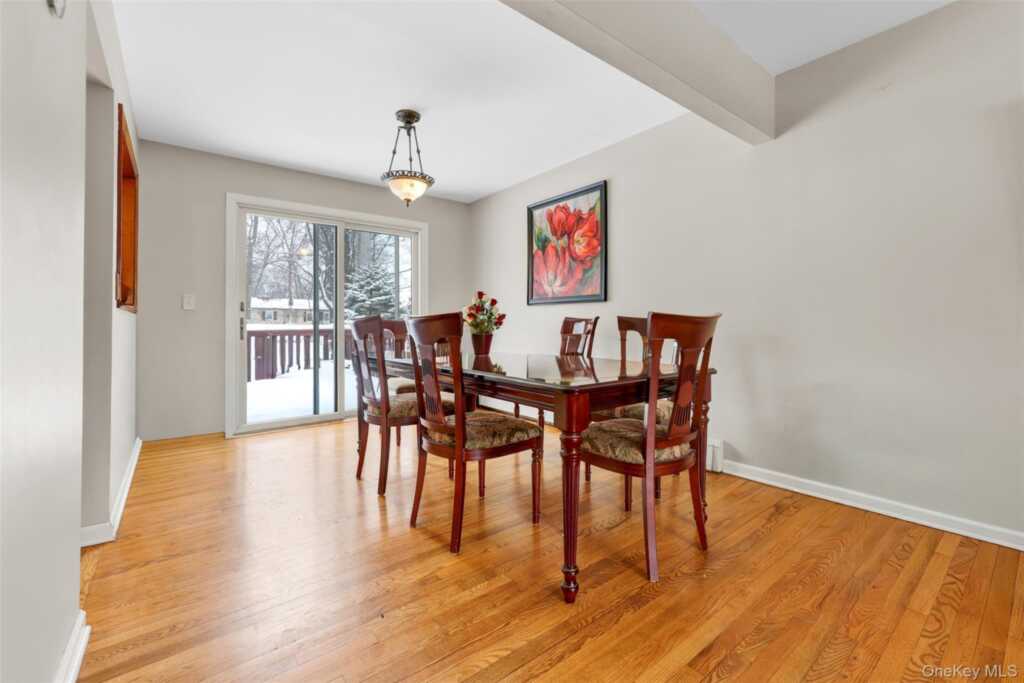 27 Rinne Road, Nanuet, NY 10954 - Photo 7 of 26