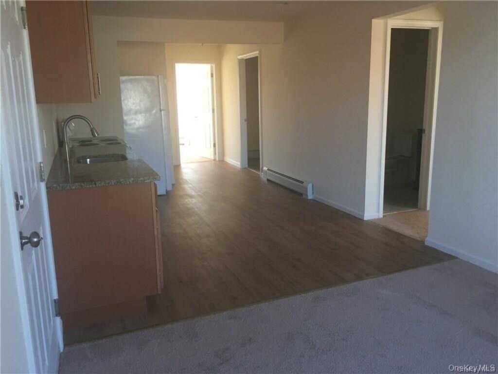 15 Liberty Drive, Unit #2, Stony Point, NY 10980 - Photo 2 of 11