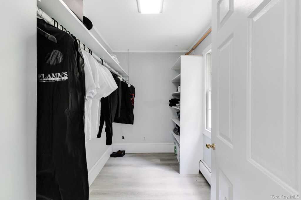 996 Haverstraw Road, Suffern, NY 10901 - Photo 24 of 50