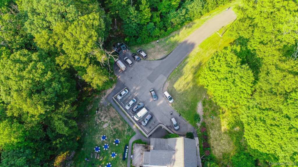 996 Haverstraw Road, Suffern, NY 10901 - Photo 43 of 50