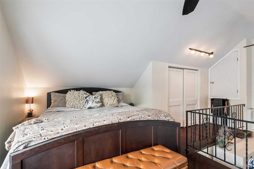 2 Henry Court, Nanuet, NY 10954 - Photo 22 of 48