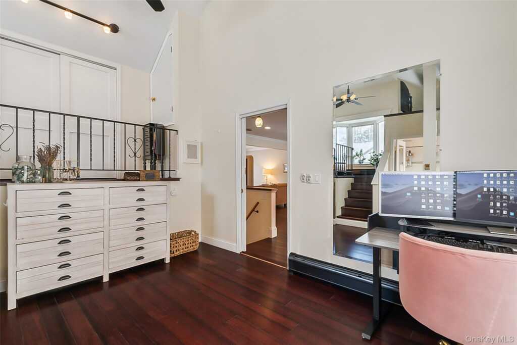 2 Henry Court, Nanuet, NY 10954 - Photo 23 of 48