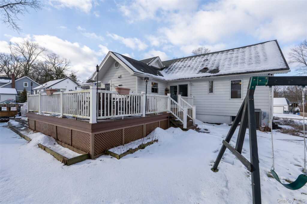 2 Henry Court, Nanuet, NY 10954 - Photo 37 of 48