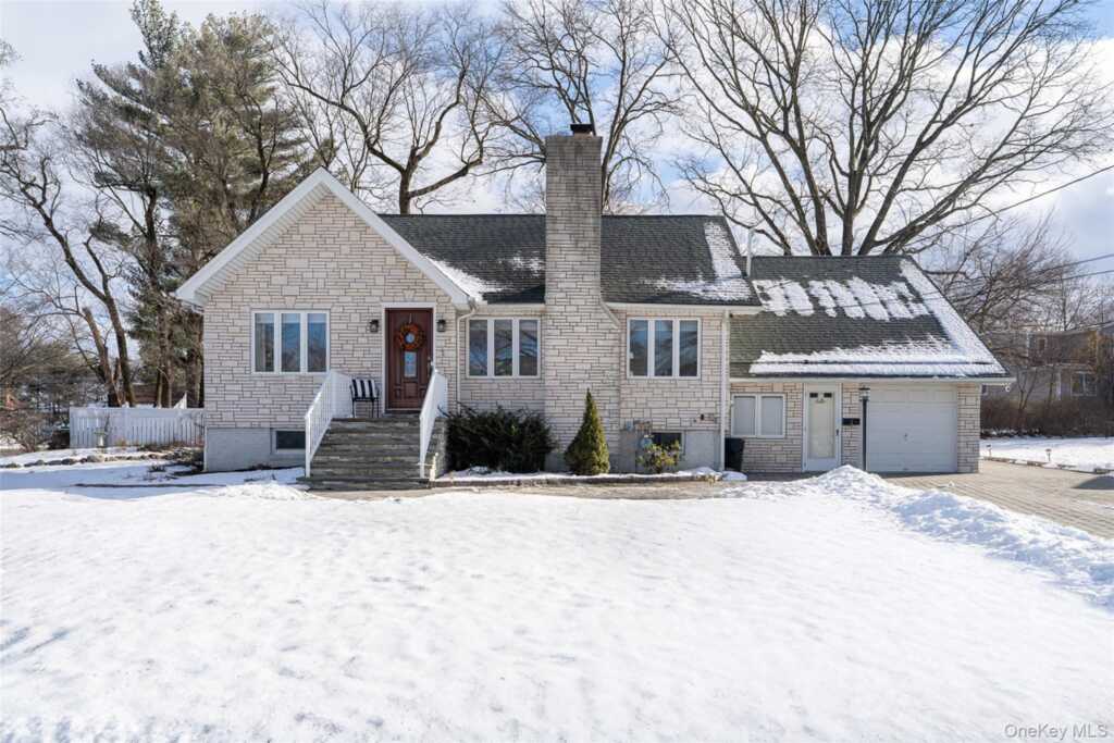 2 Henry Court, Nanuet, NY 10954 - Photo 43 of 48