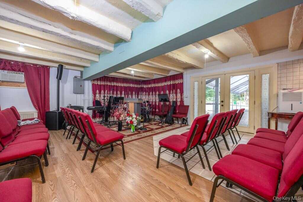 23 Sky Meadow Road, Suffern, NY 10901 - Photo 19 of 36