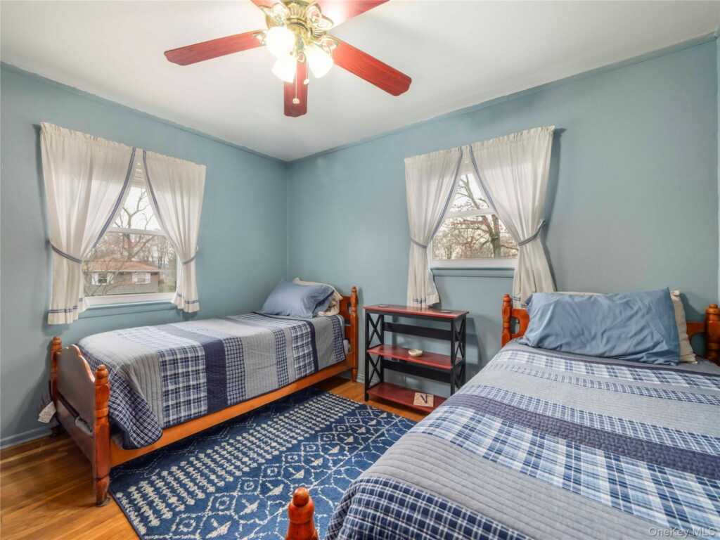 132 Shetland Drive, New City, NY 10956 - Photo 25 of 32