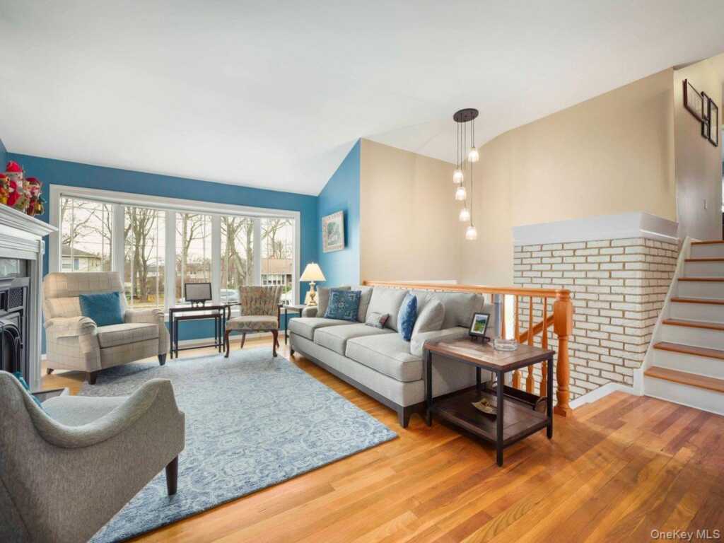 132 Shetland Drive, New City, NY 10956 - Photo 9 of 32