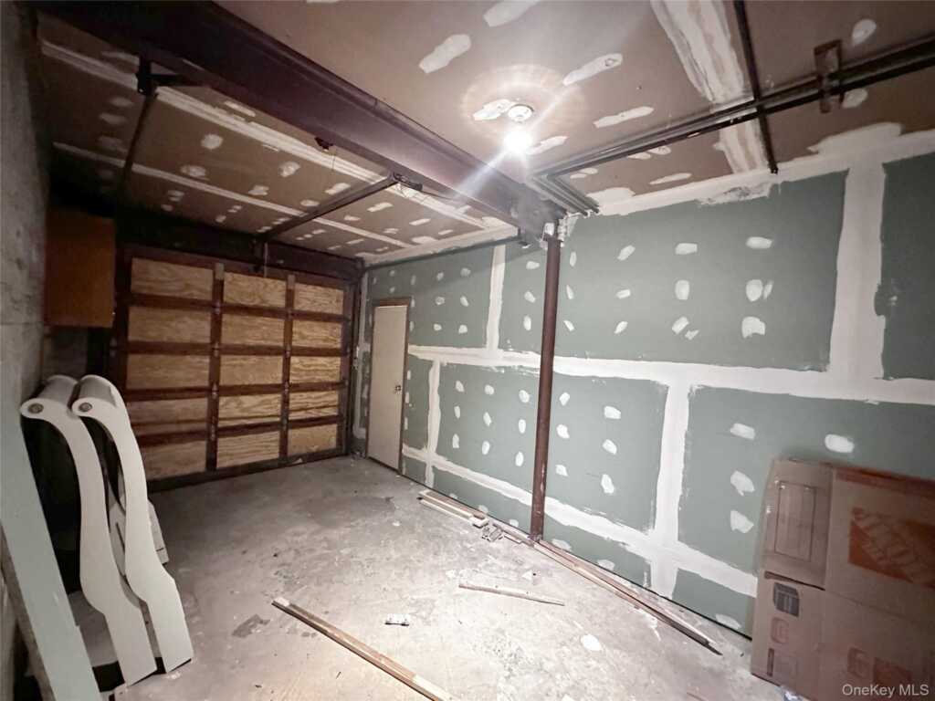 25 Acacia, Unit #2, New Rochelle, NY 10805 - Photo 21 of 28