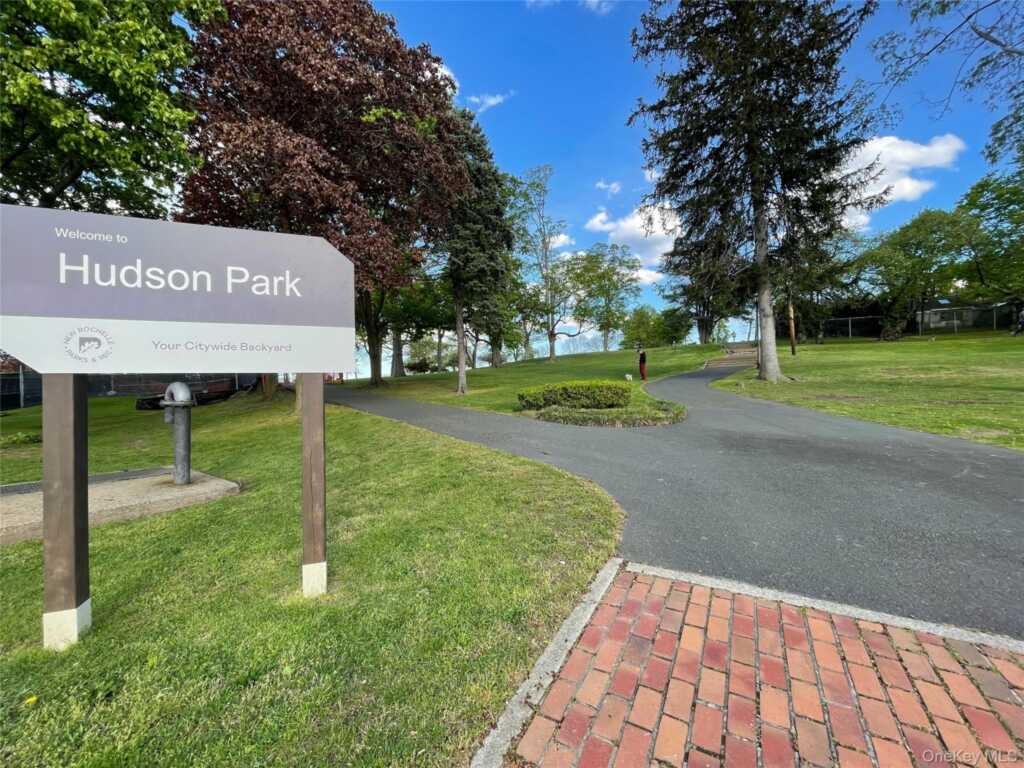 25 Acacia, Unit #2, New Rochelle, NY 10805 - Photo 26 of 28