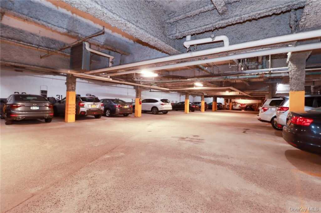 2 Old Mamaroneck Road, Unit #5I, White Plains, NY 10605 - Photo 13 of 14