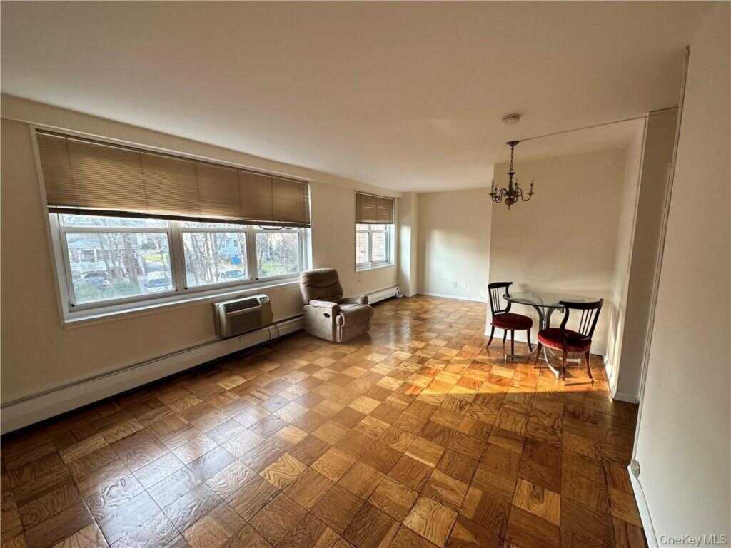 2 Old Mamaroneck Road, Unit #5I, White Plains, NY 10605 - Photo 4 of 14